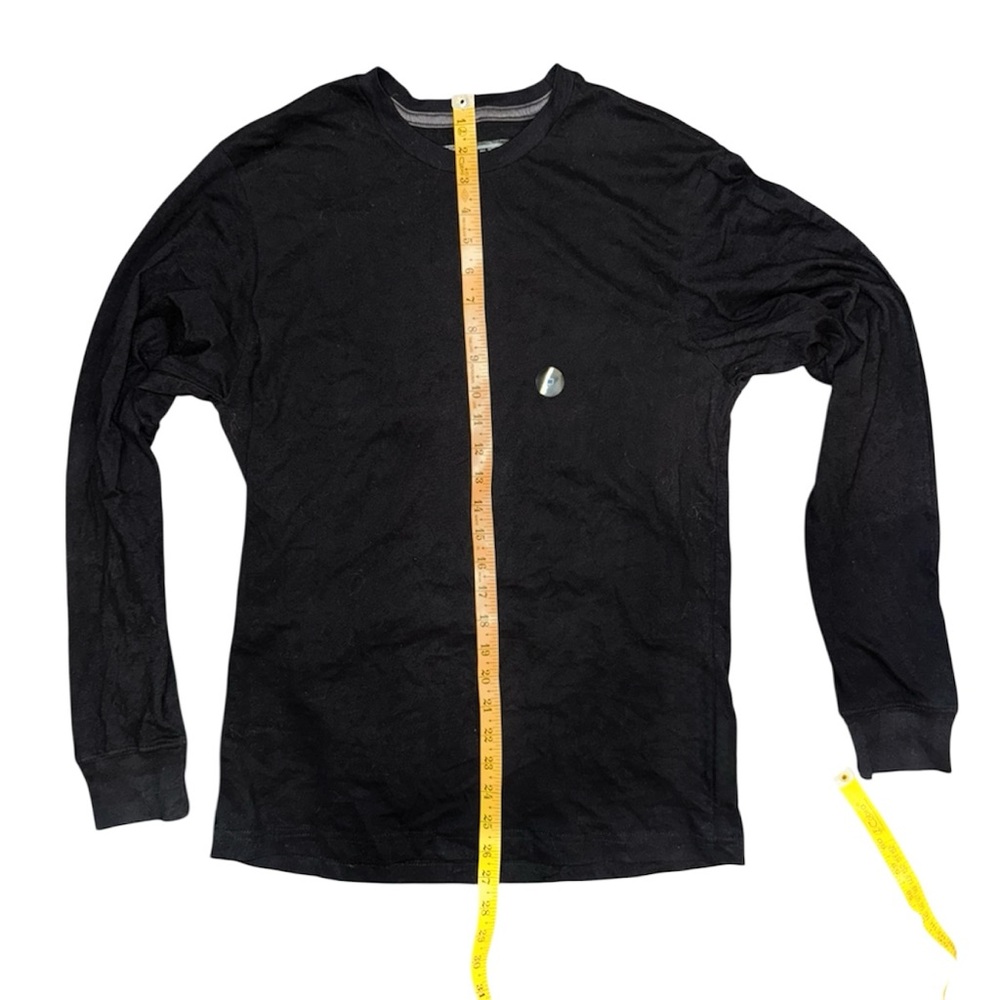 Old Navy Classic Black Long Sleeve Tee - Picture 6 of 9